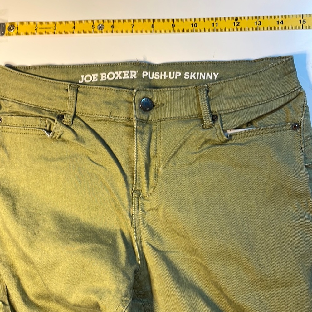 Stretchy pants